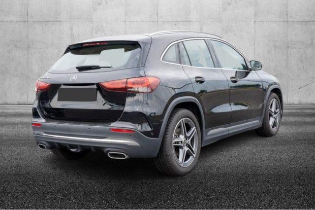 MERCEDES-BENZ GLA 200 d Automatic Premium