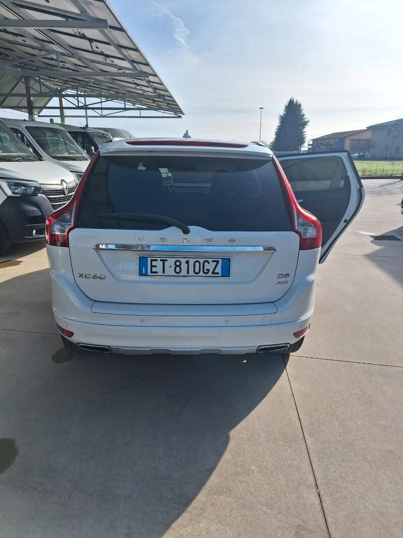 VOLVO XC60 (2008-2018) XC60 D5 AWD Geartronic S...