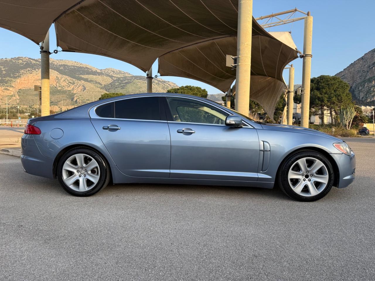 Jaguar XF 3.0 Benzina/GPL V6 Premium Luxury