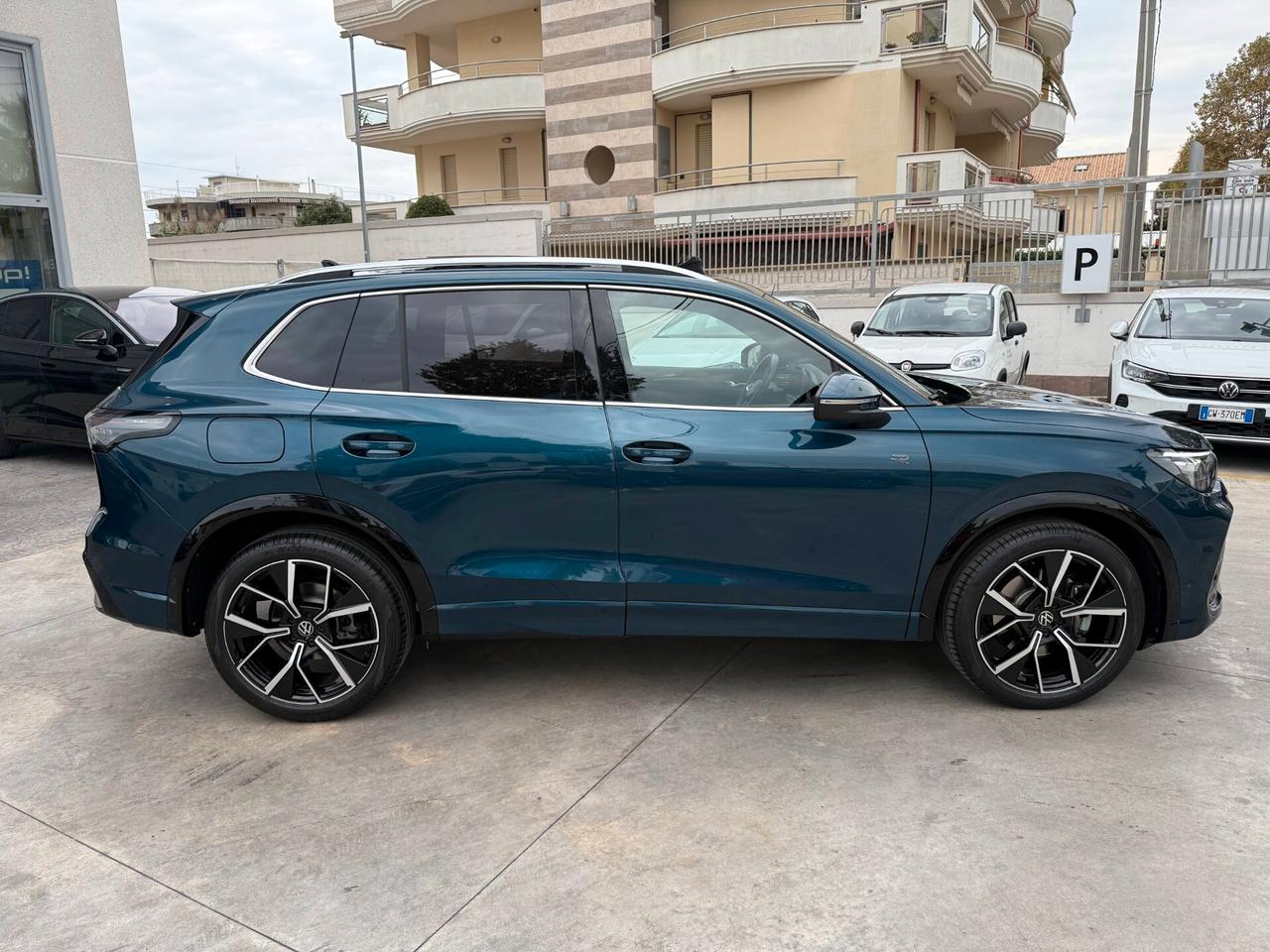 Volkswagen Tiguan 2.0 TDI 150 CV DSG R-Line Plus