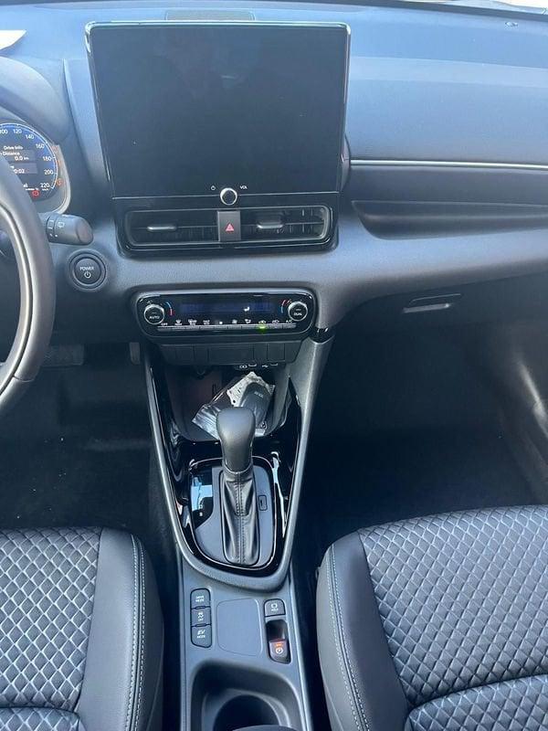 Toyota Yaris Yaris 1.5 130 Hybrid 5 porte Lounge