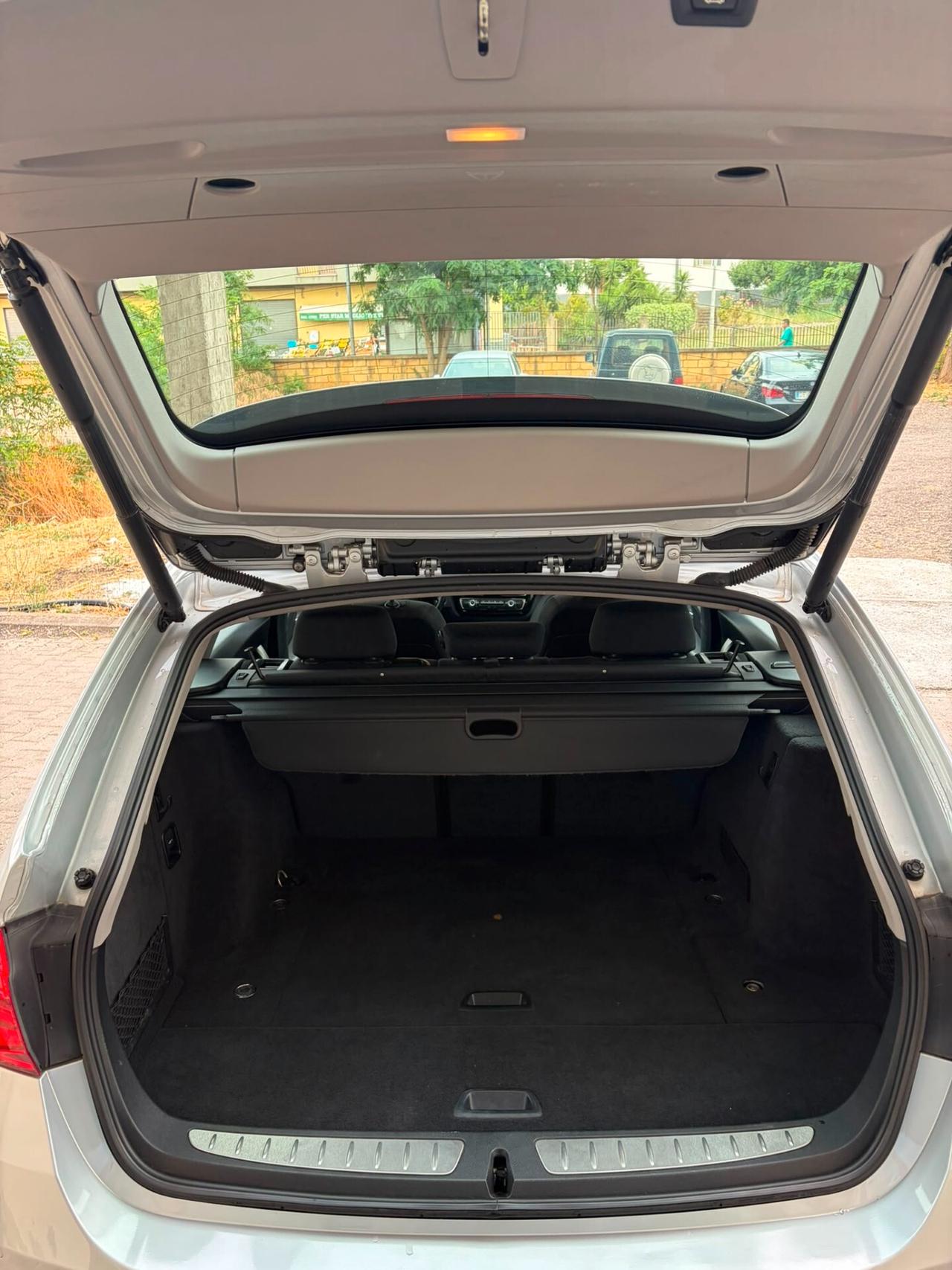 Bmw 318 318d Touring Luxury