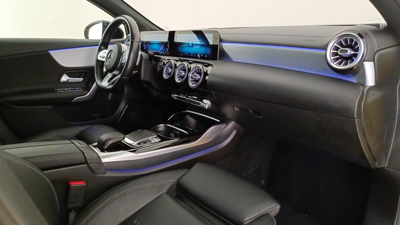 Mercedes-Benz Classe A - W177 2018 - A AMG 35 4matic auto