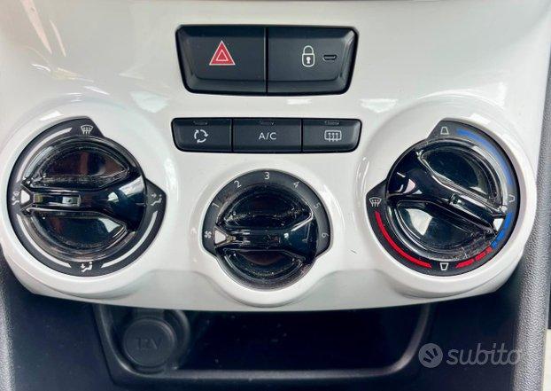 PEUGEOT 208 PureTech 68CV S&S 5 porte Like NEOPA