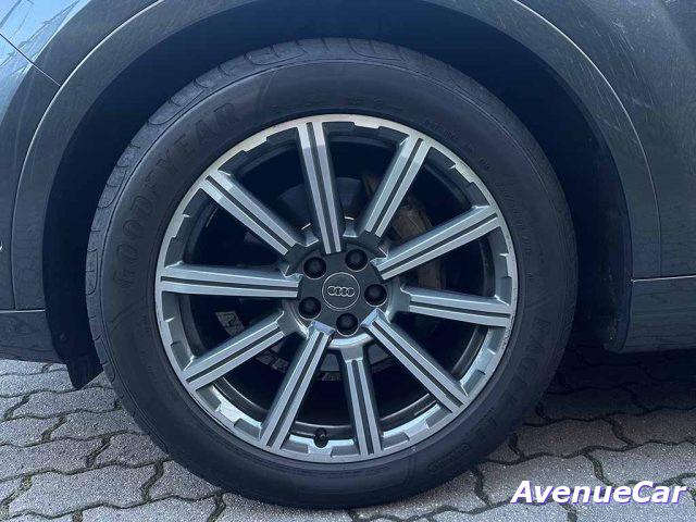 AUDI Q7 3.0 tdi SLINE S LINE quattro TELECAM 360 CERCHI 20