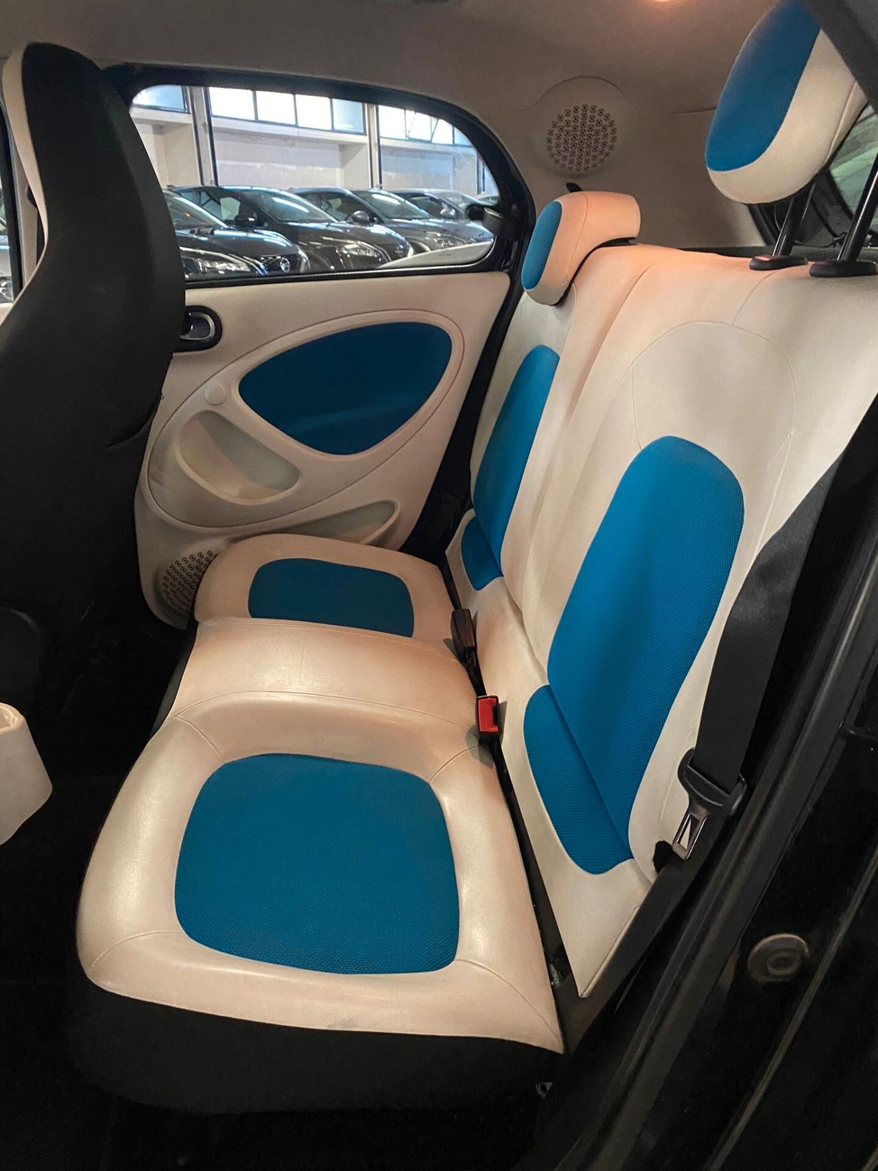 Smart ForFour 70 1.0 Proxy