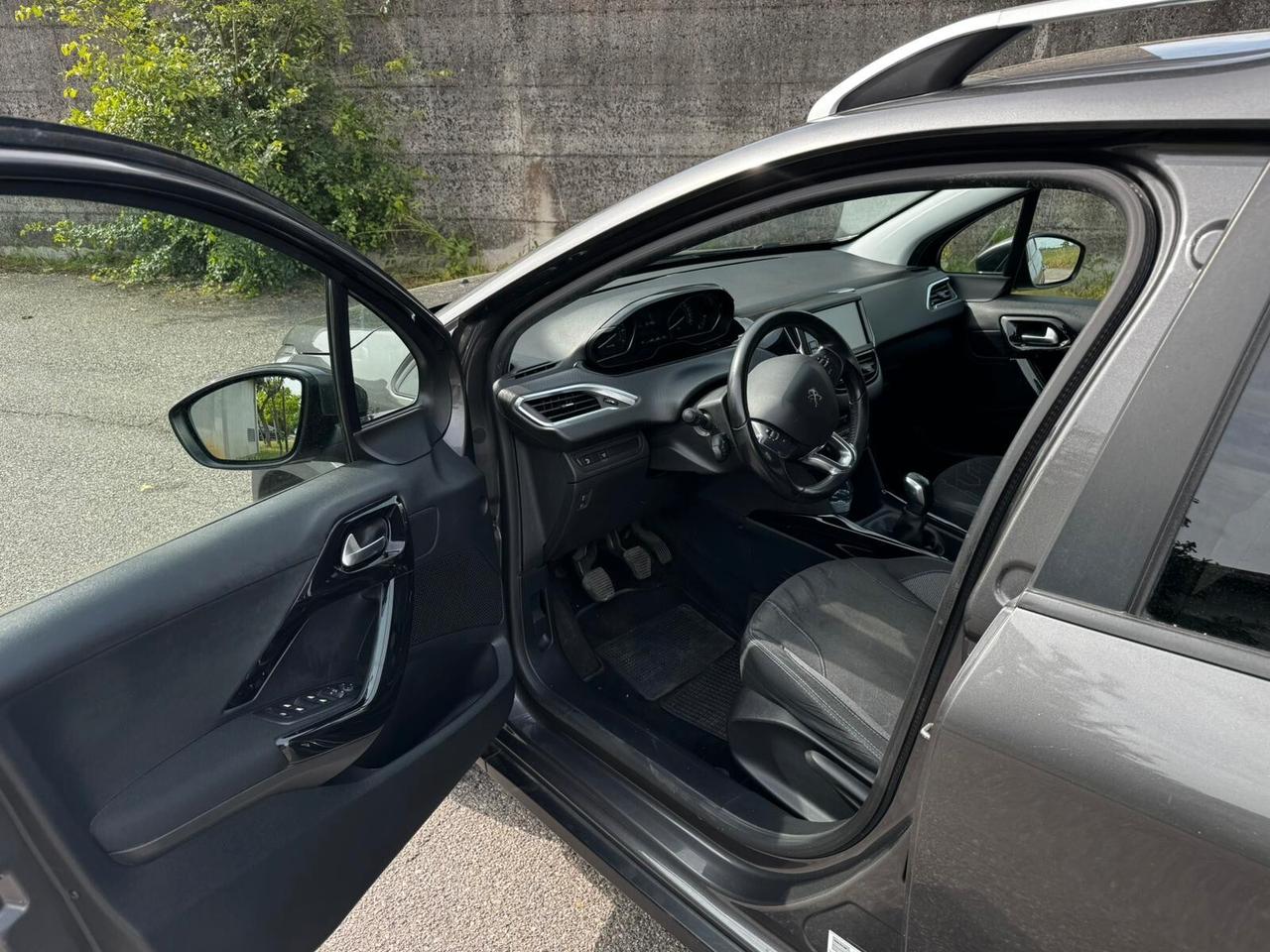 Peugeot 2008 PureTech 82 S&S Allure