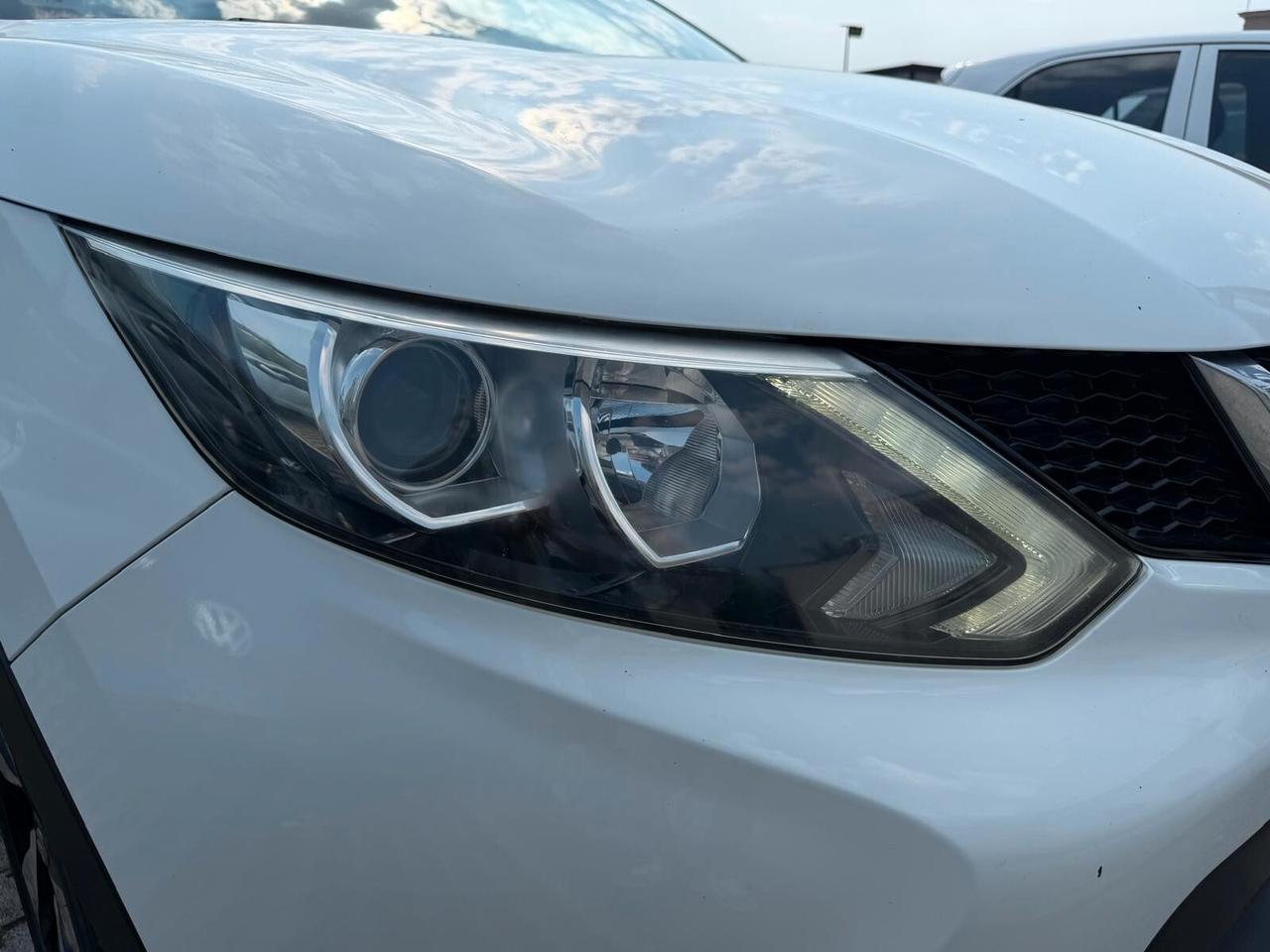 Nissan Qashqai 1.5 dCi Tekna-03/2015