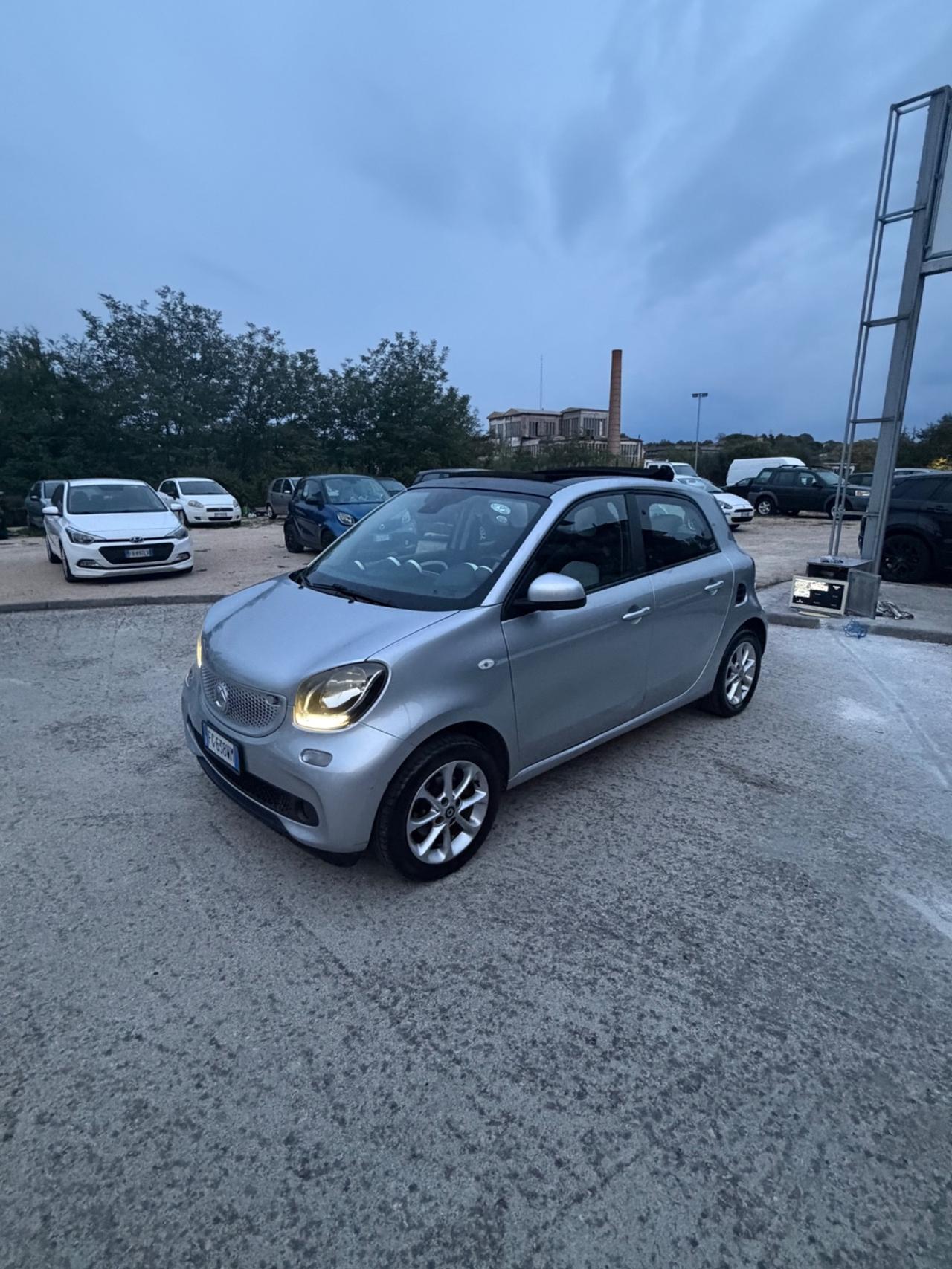 Smart ForFour 70 1.0 Prime
