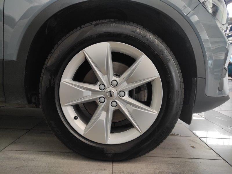 VOLVO XC40 (2017-->) - XC40 B3 automatico Core