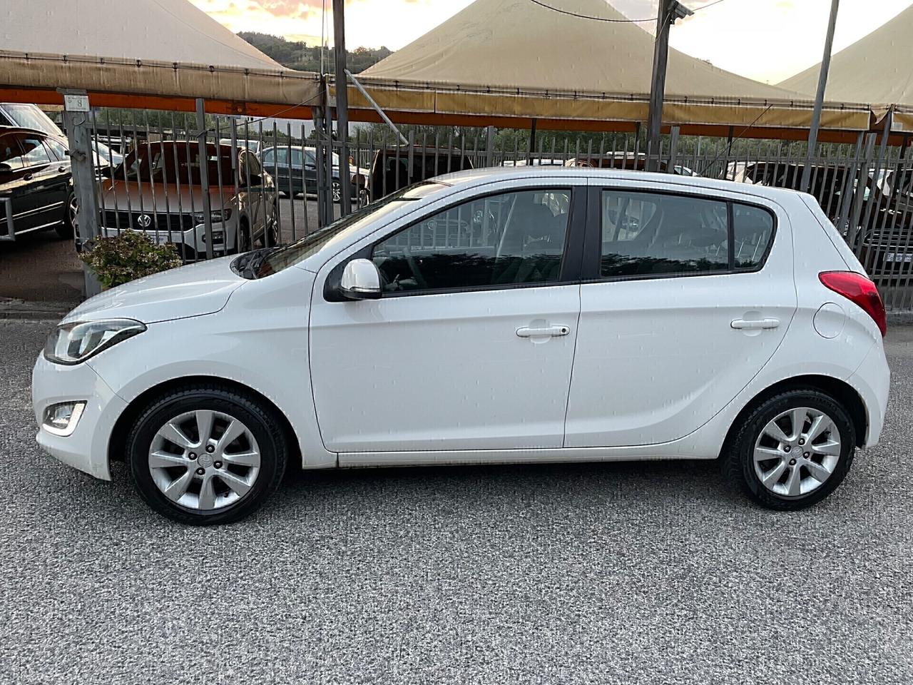 Hyundai i20 1.2 5p. Sound Edition