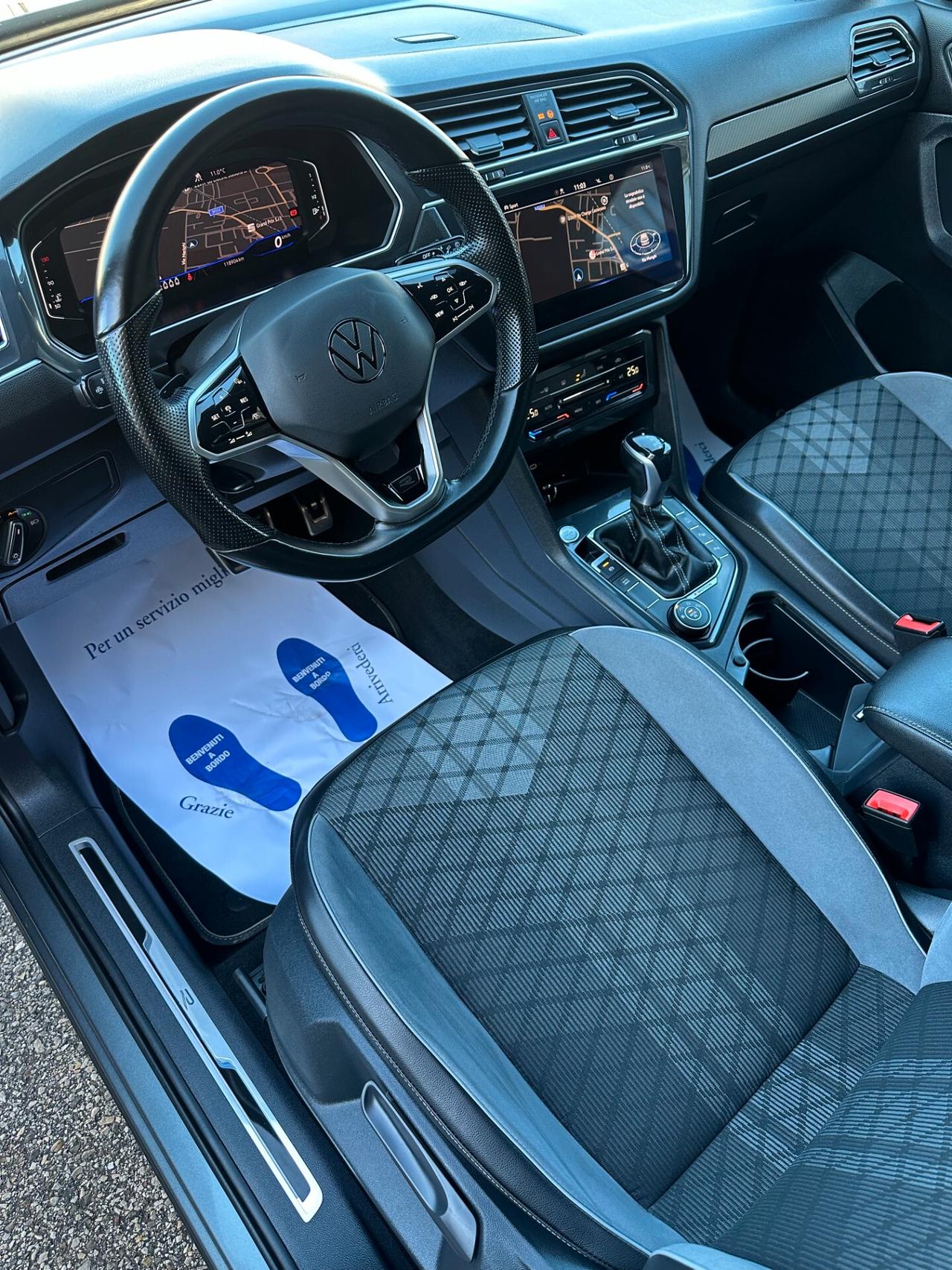 Volkswagen Tiguan Allspace 2.0 TDI SCR DSG 4MOTION R-Line 7 posti