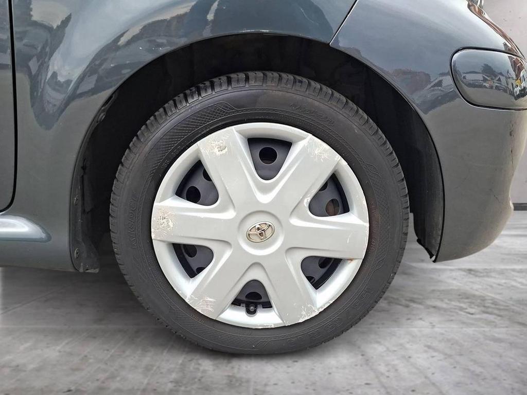 Toyota Aygo 5 Porte 1.0 VVT-i Sol