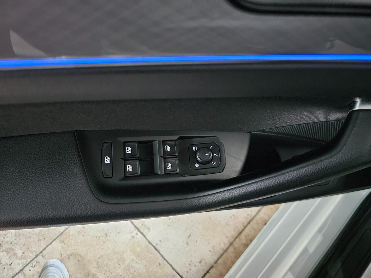 Volkswagen Passat Variant 2.0 TDI SCR EVO DSG Executive
