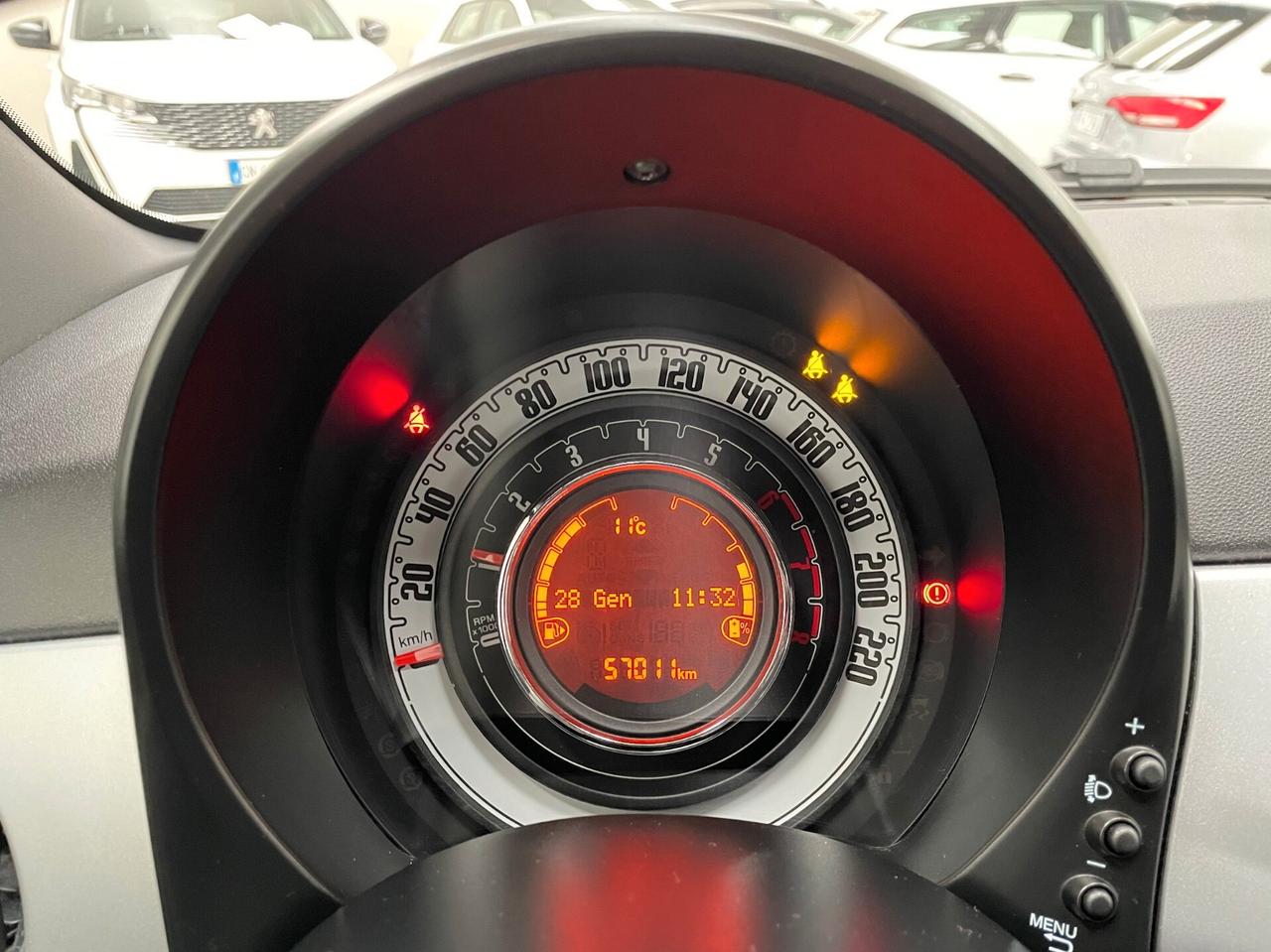 Fiat 500 1.0 70CV Hybrid Connect