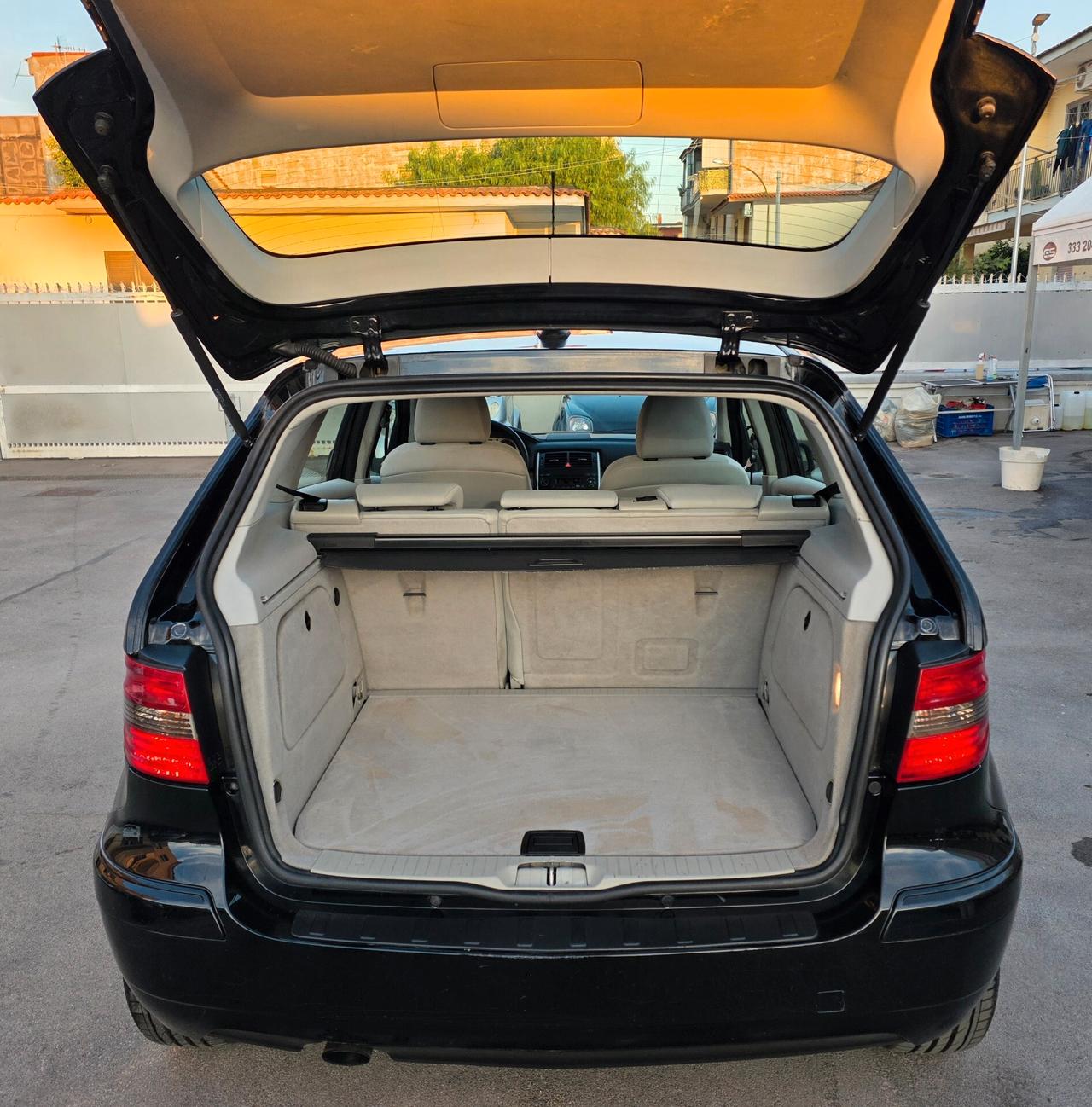 Mercedes-benz B 180 CDI