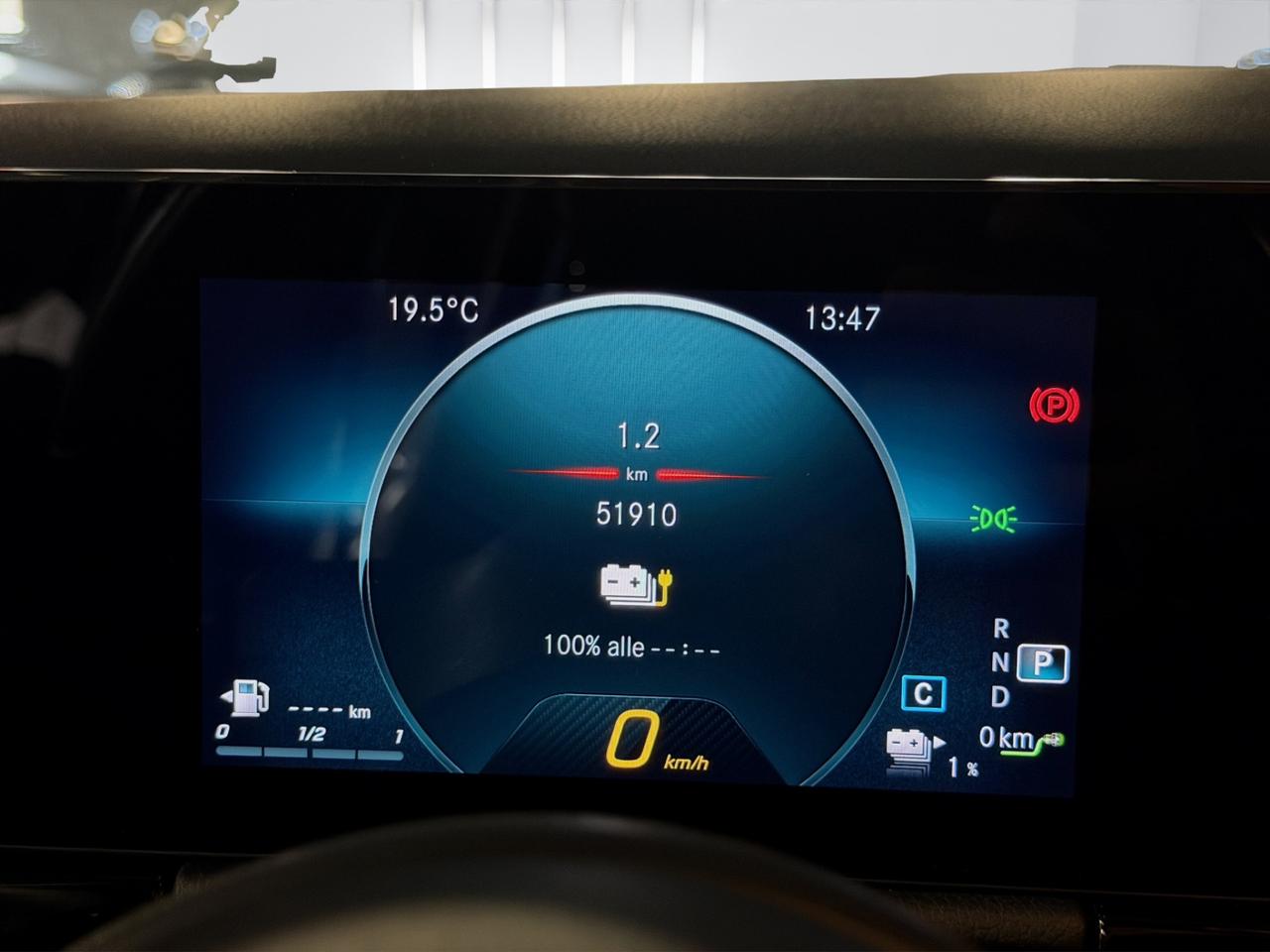 Mercedes GLA 250 e phev (eq-power) COME NUOVA - GOMME NUOVE