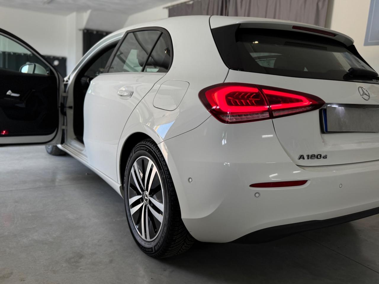 Mercedes-benz A 180 220 d Automatic Sport