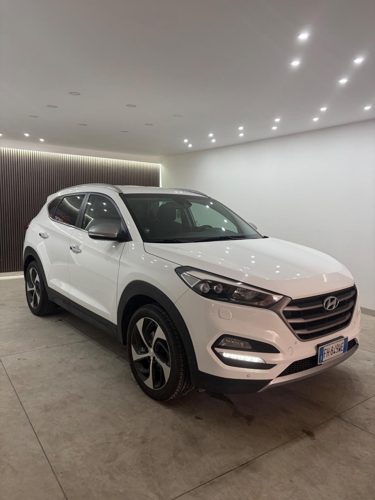 Hyundai Tucson 1.7 CRDi Sound Edition