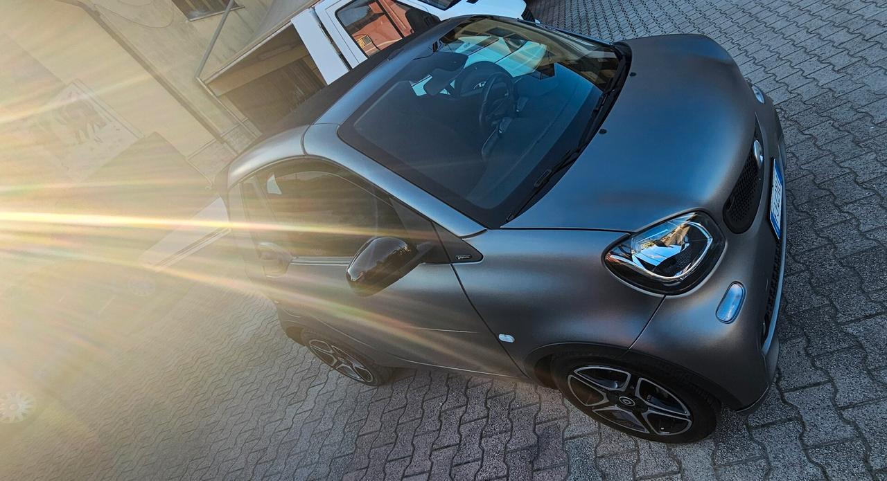 Smart ForTwo 90 0.9T twinamic cabrio Urbanrunner Passion