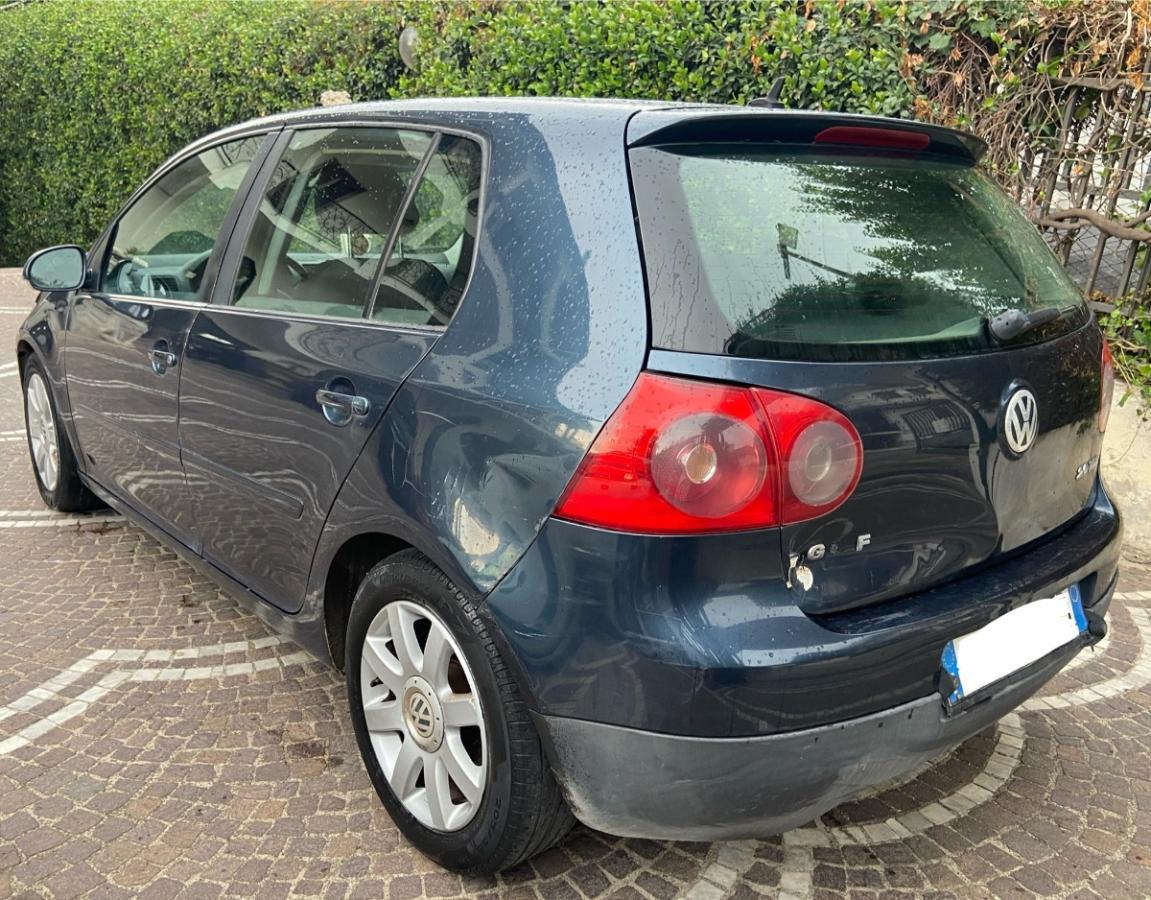 VOLKSWAGEN Golf 2.0 16V TDI 5p. Sportline