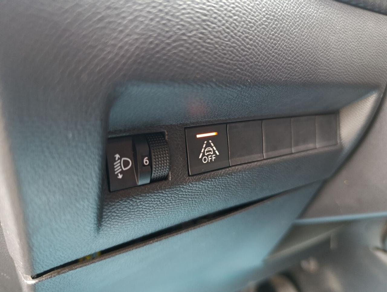 Peugeot 2008 1.2 puretech Active Pack s&s 130cv eat8