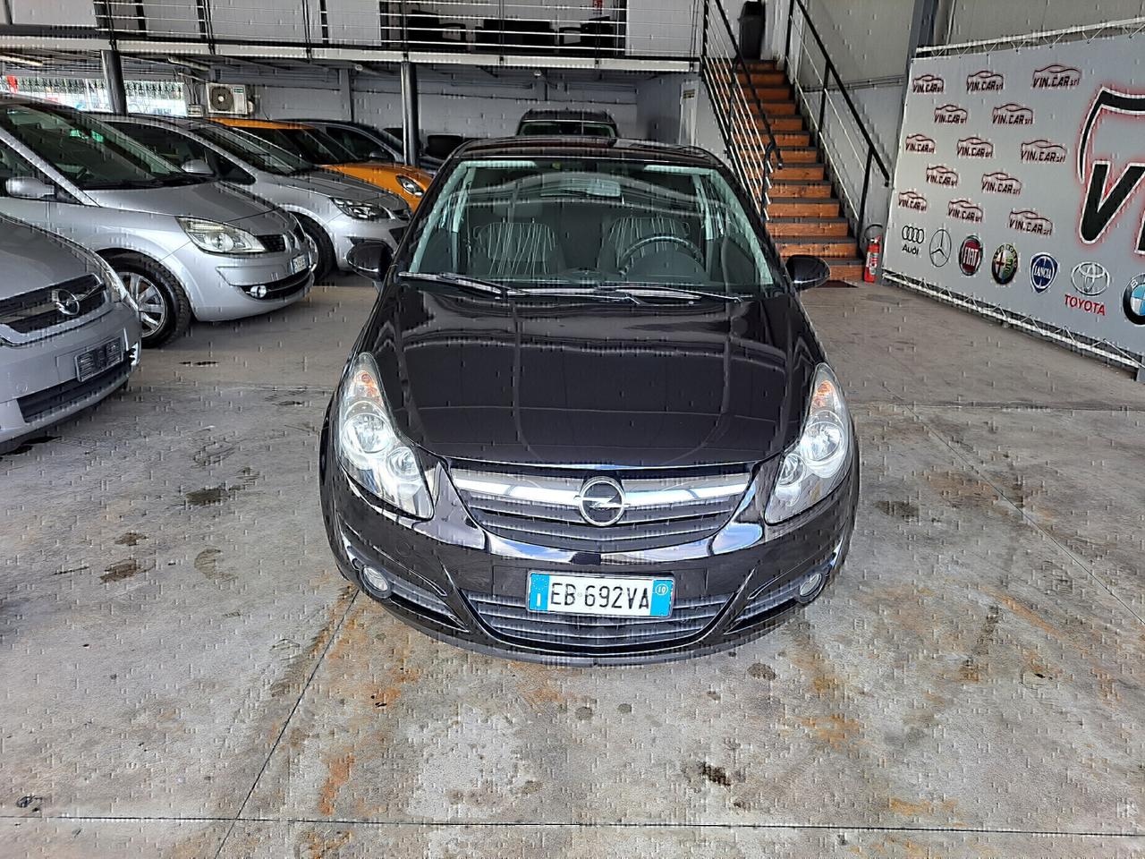 Opel Corsa 1.2 Gpl 80Cv