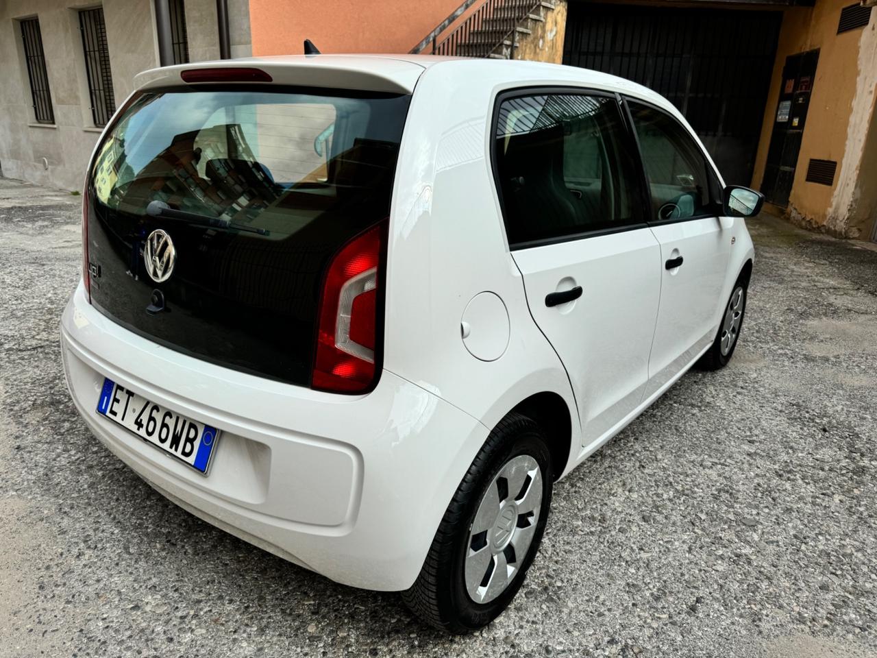 Volkswagen up! 1.0 5p. move