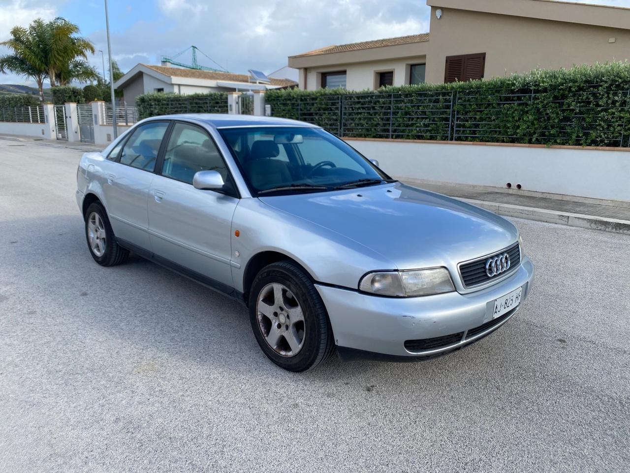 Audi A4 1.9 TDI cat Advance