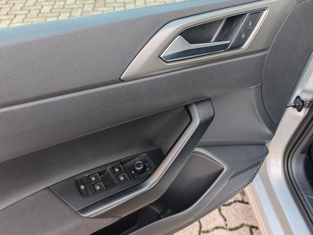 Volkswagen Polo 1.0 5 Porte