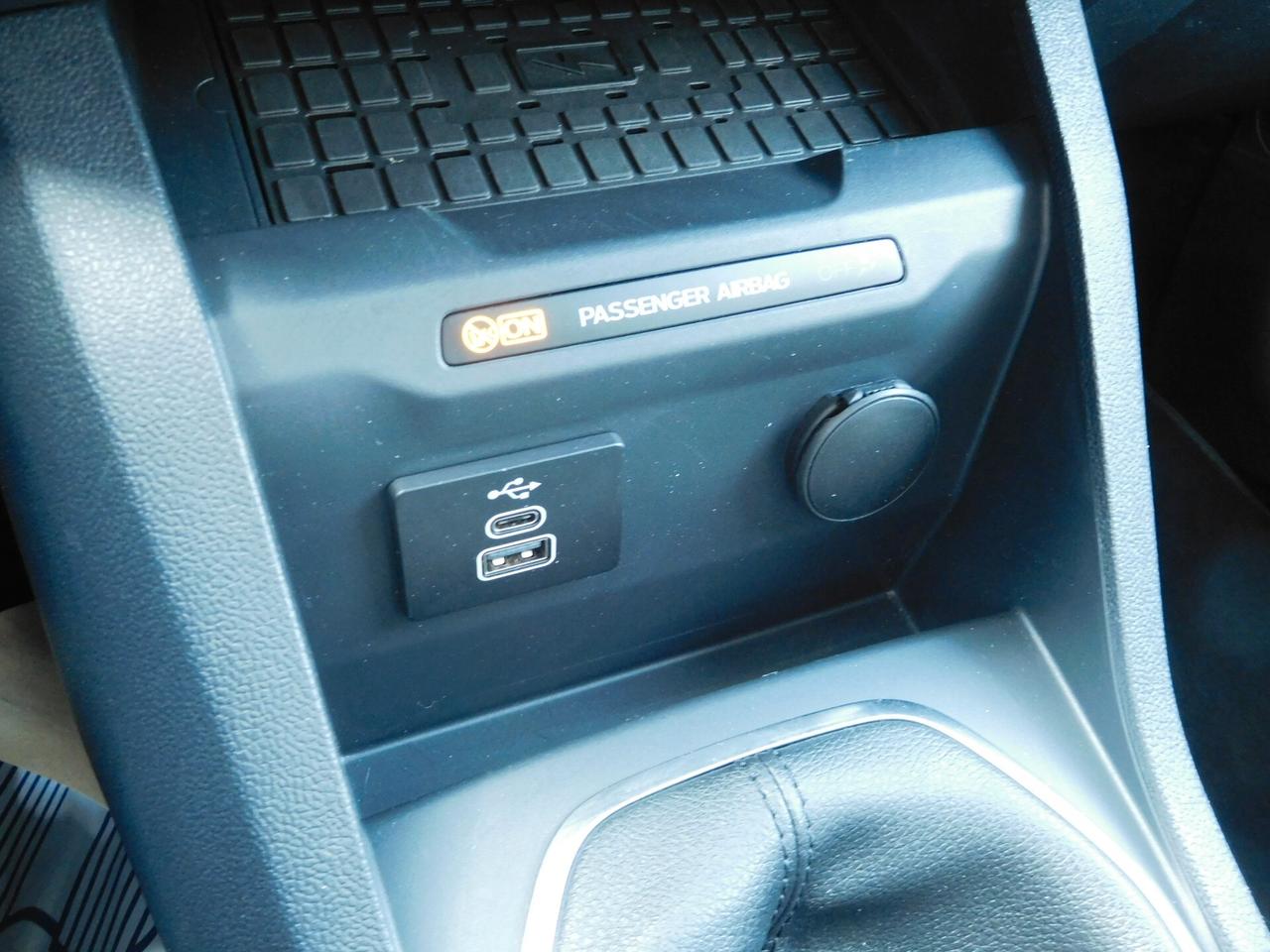 Ford Tourneo Courier 1.0 EcoBoost Titanium 125cv