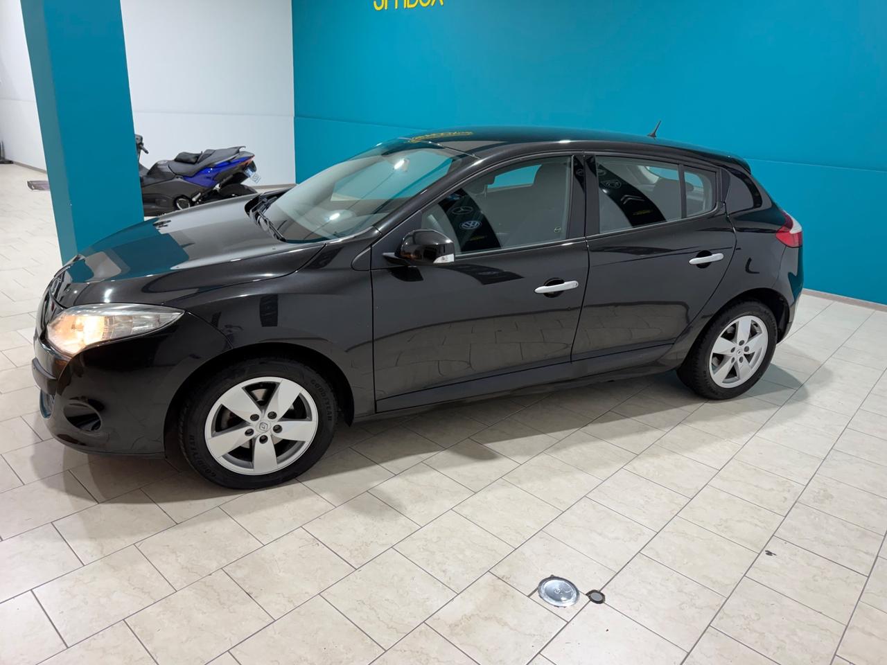RENAULT MEGANE 2009 BERLINA 1.5 DIESEL 110CV