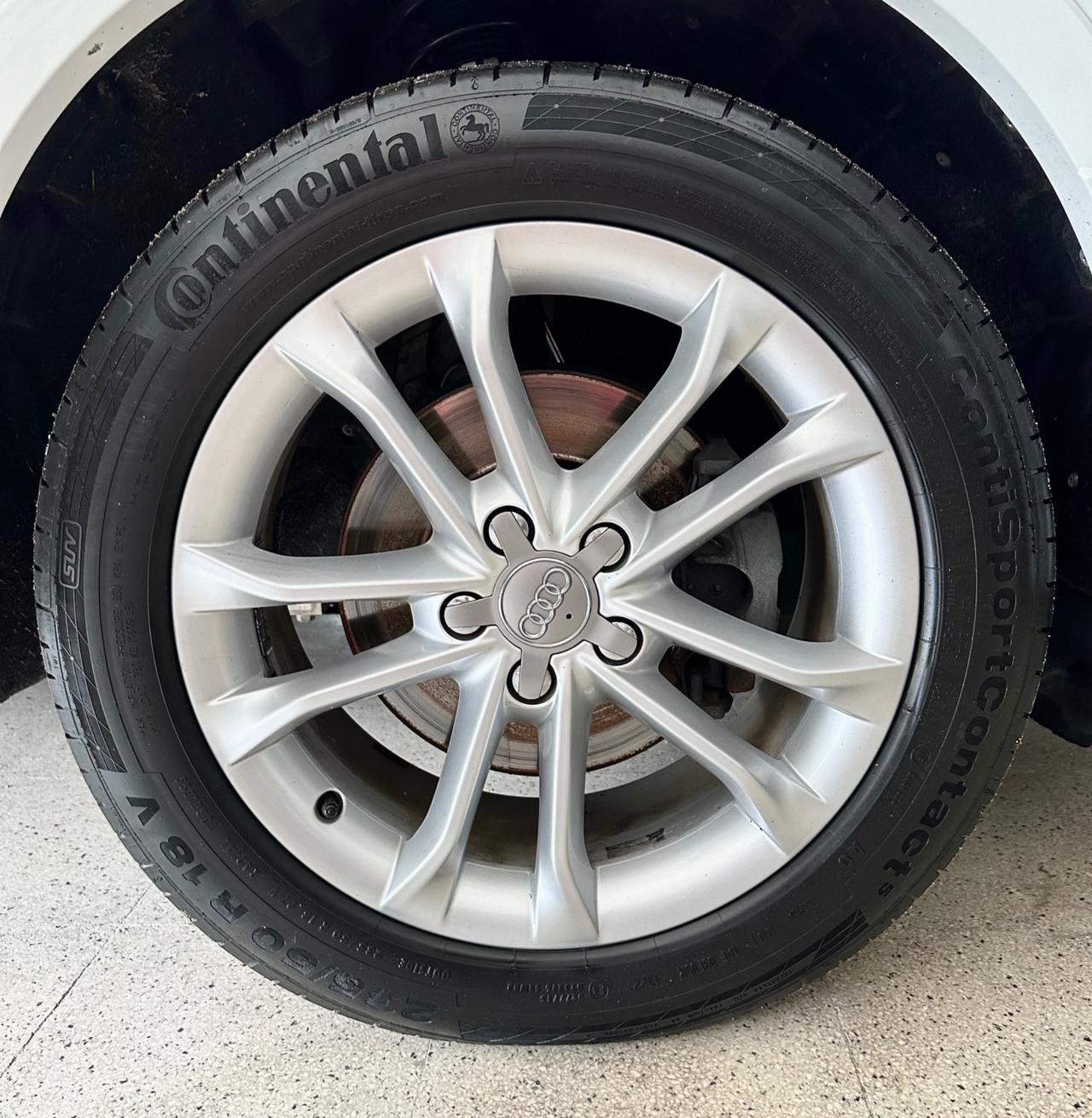 Audi Q3 2.0 TDI 140cv S Line - TETTO APRIBILE