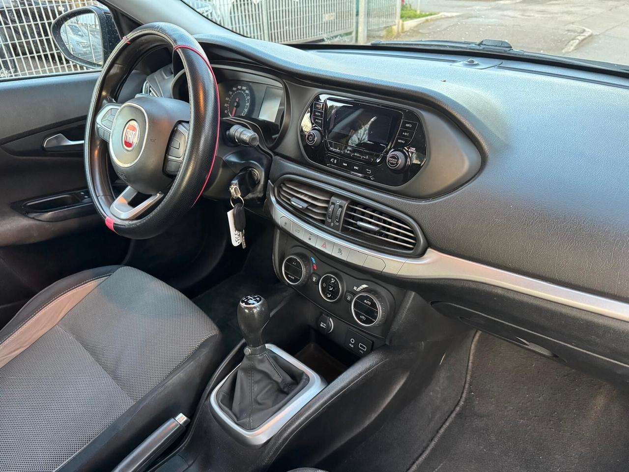 Fiat Tipo 1.3 Mjt 4 porte NEOPATEN GARANZIA 12 MESI