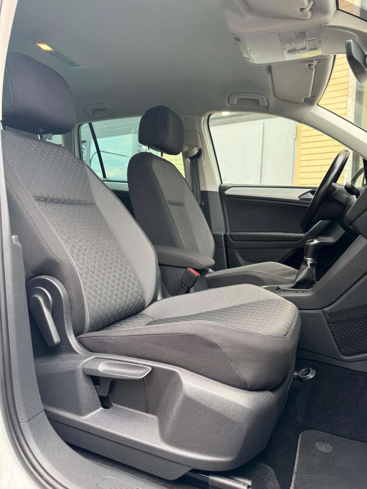 Volkswagen Tiguan 1.6 TDI RLINE