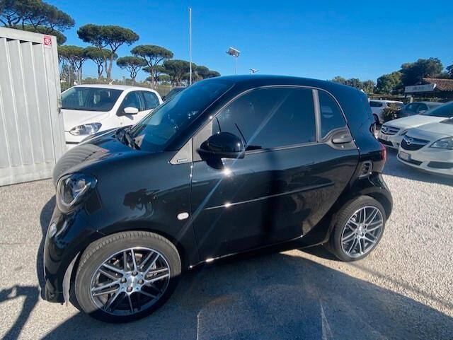 Smart ForTwo BRABUS 0.9 Turbo twinamic