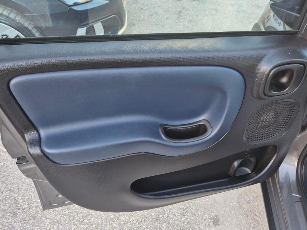 Fiat Panda CROSS 1.0 FireFly CROSS Hybrid