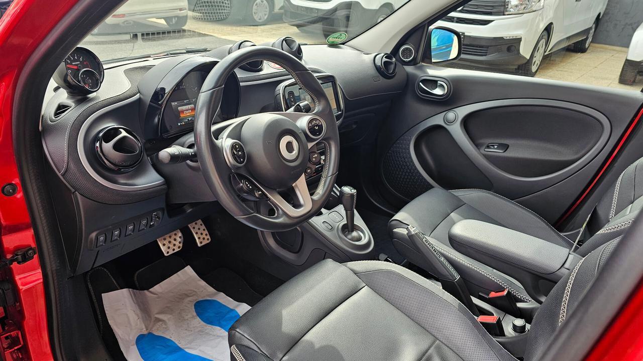 Smart ForFour BRABUS XCLUSIVE CABRIO 0.9 Turbo 109cv TwinamicUNIPRO' FULL OPT