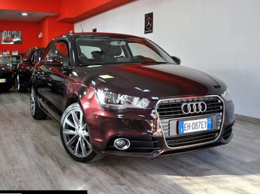 Audi A1 A1 I 2010 3p 1.6 tdi Attraction 105cv