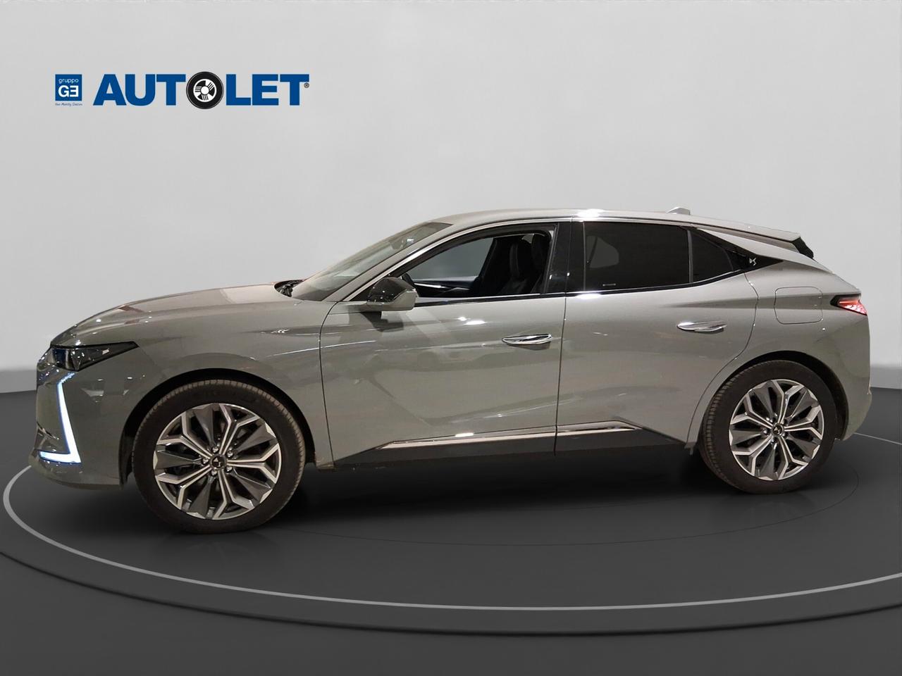 Ds DS4 PLUG IN HYBRID TROCADERO