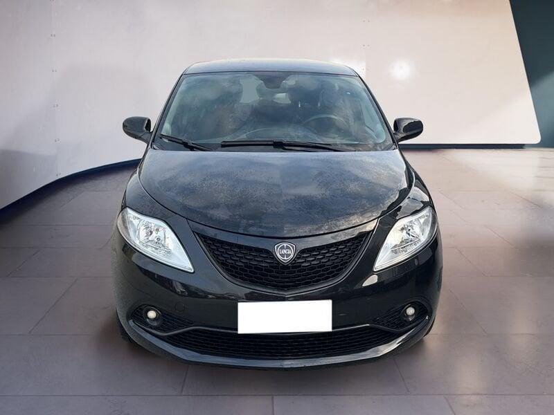 Lancia Ypsilon III 2015 1.0 hybrid Gold s&s 70cv