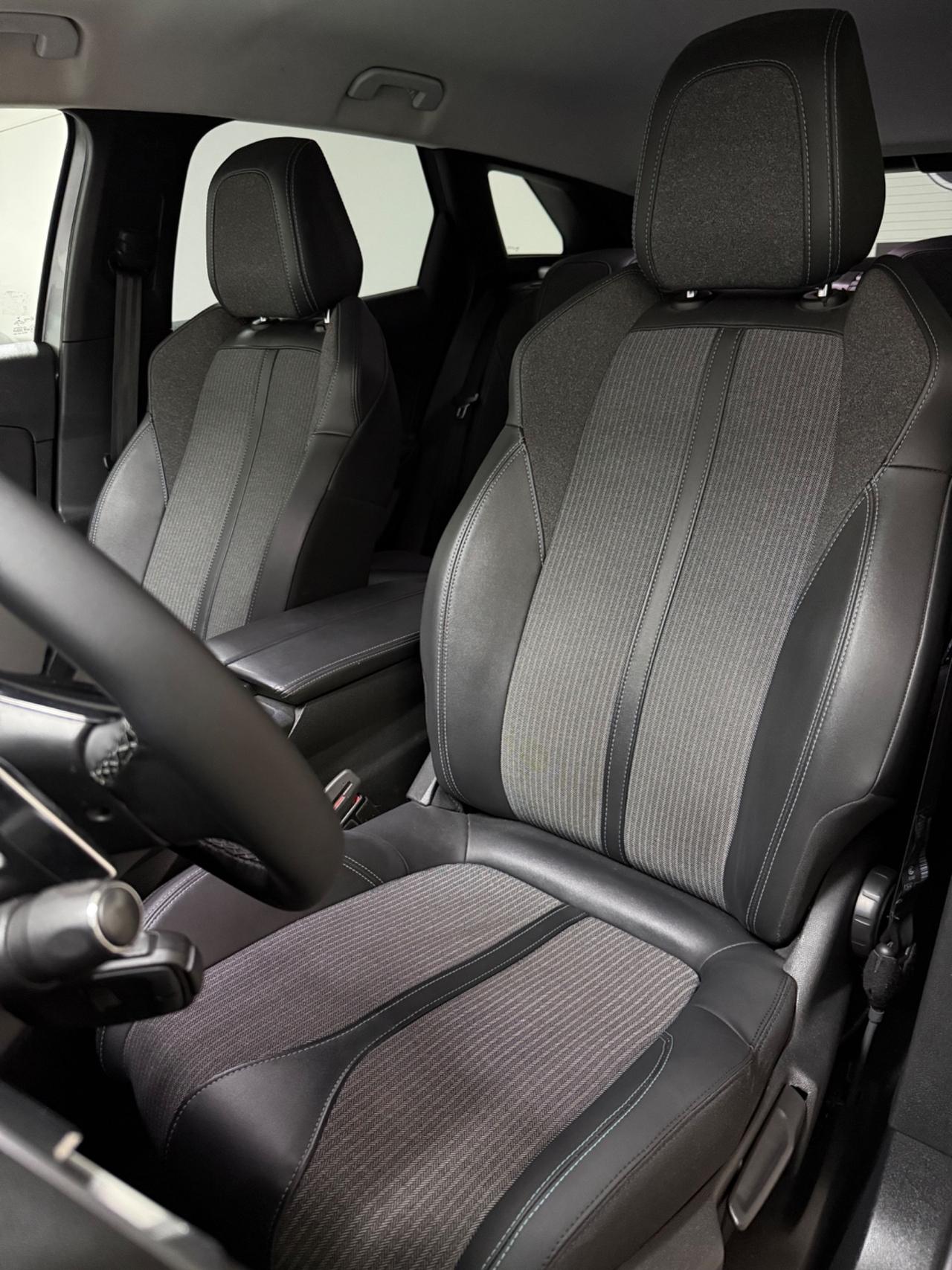 Peugeot 3008 Turbo 130CV Allure Pack UNICOPRO IVA ESPOSTA