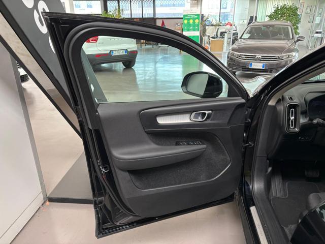 VOLVO XC40 T4 Recharge Plug-in Hybrid Inscription Expression