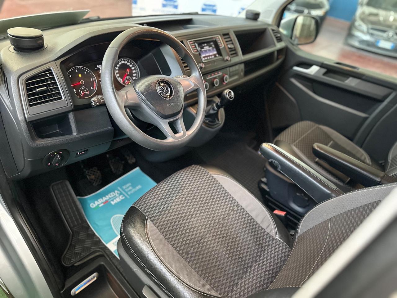 Volkswagen Caravelle 2.0 TDI 150CV /gancio/9posti/kmcerti