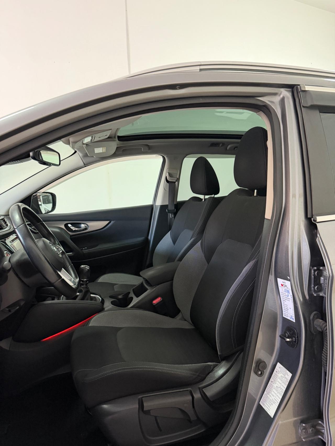 Nissan Qashqai 1.5 dCi N-Connecta