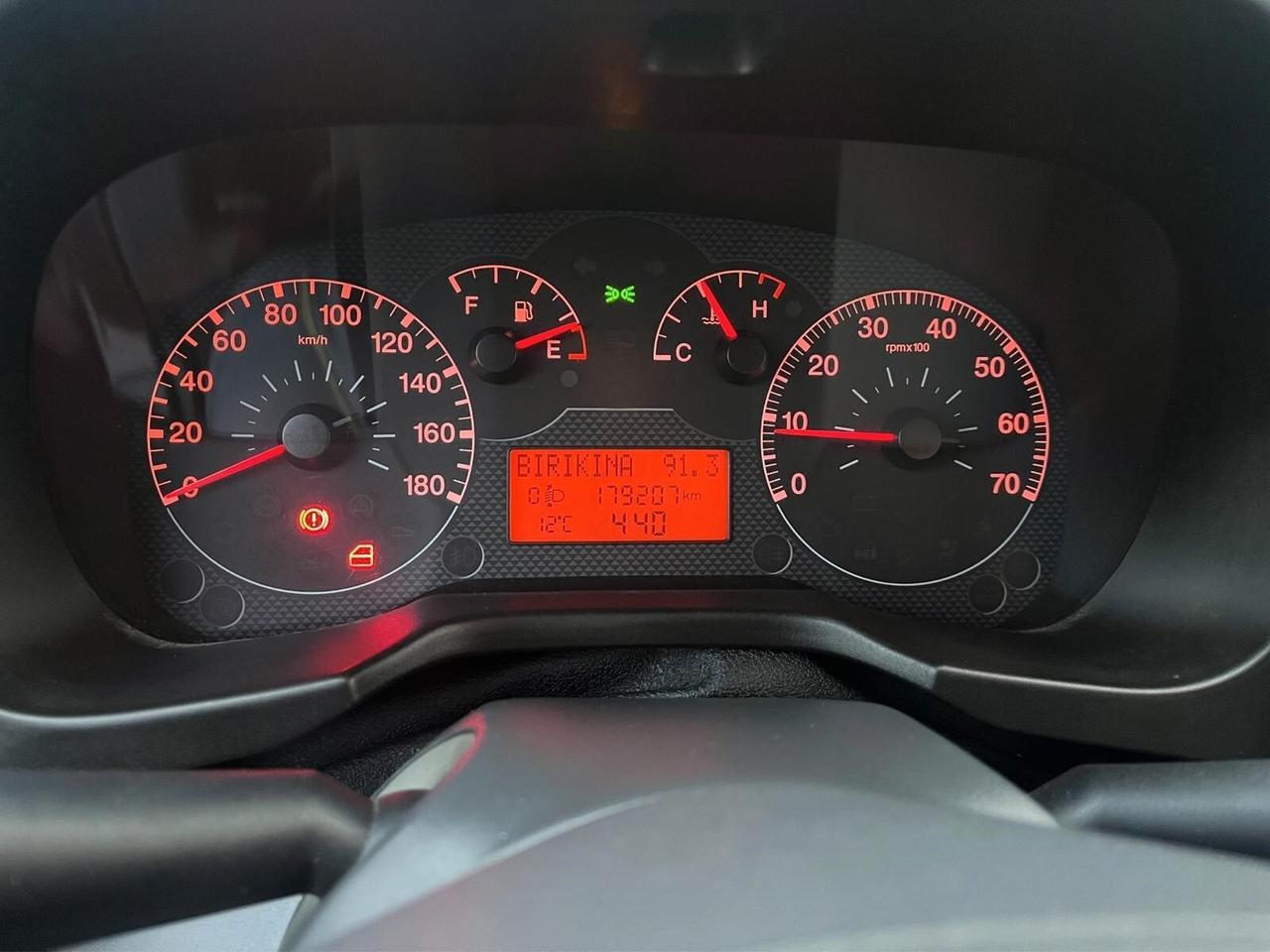 Peugeot Bipper Tepee 1.4 HDi 70CV Outdoor