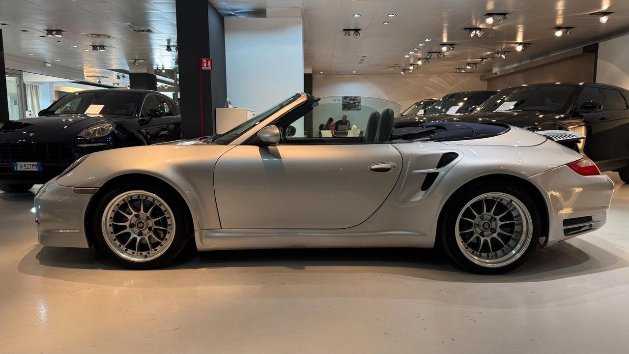 PORSCHE 996 CARRERA CABRIO 3.4B 300CV - 2000