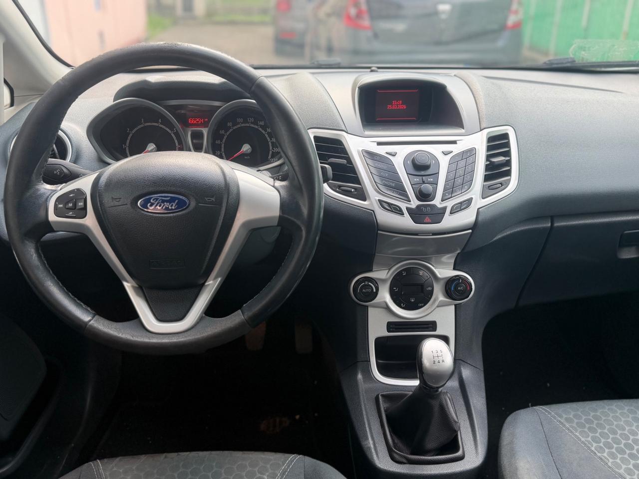 Ford Fiesta 1.4 GPL Titanium – 2011 – GPL valido fino al 2032