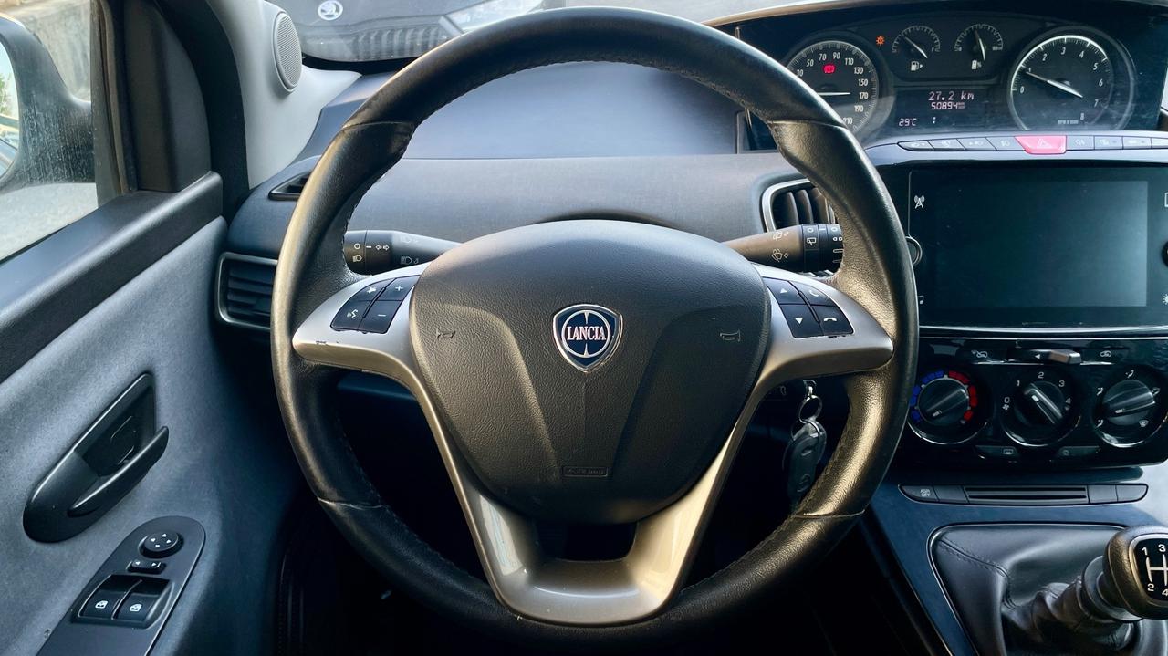 LANCIA 1.0 FIREFLY HYBRID 5P 69CV - NEOPATENTATI