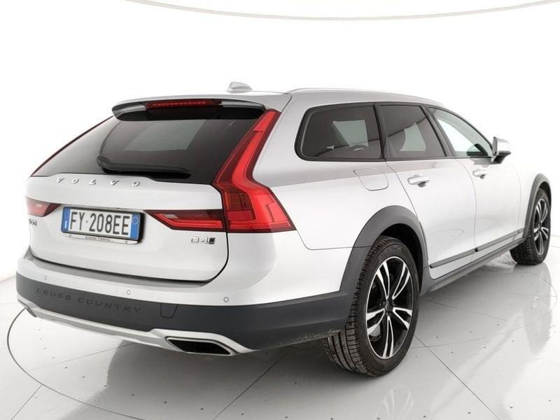 Volvo V90 Cross Country 2.0 d4 Business Plus awd geartr.my20